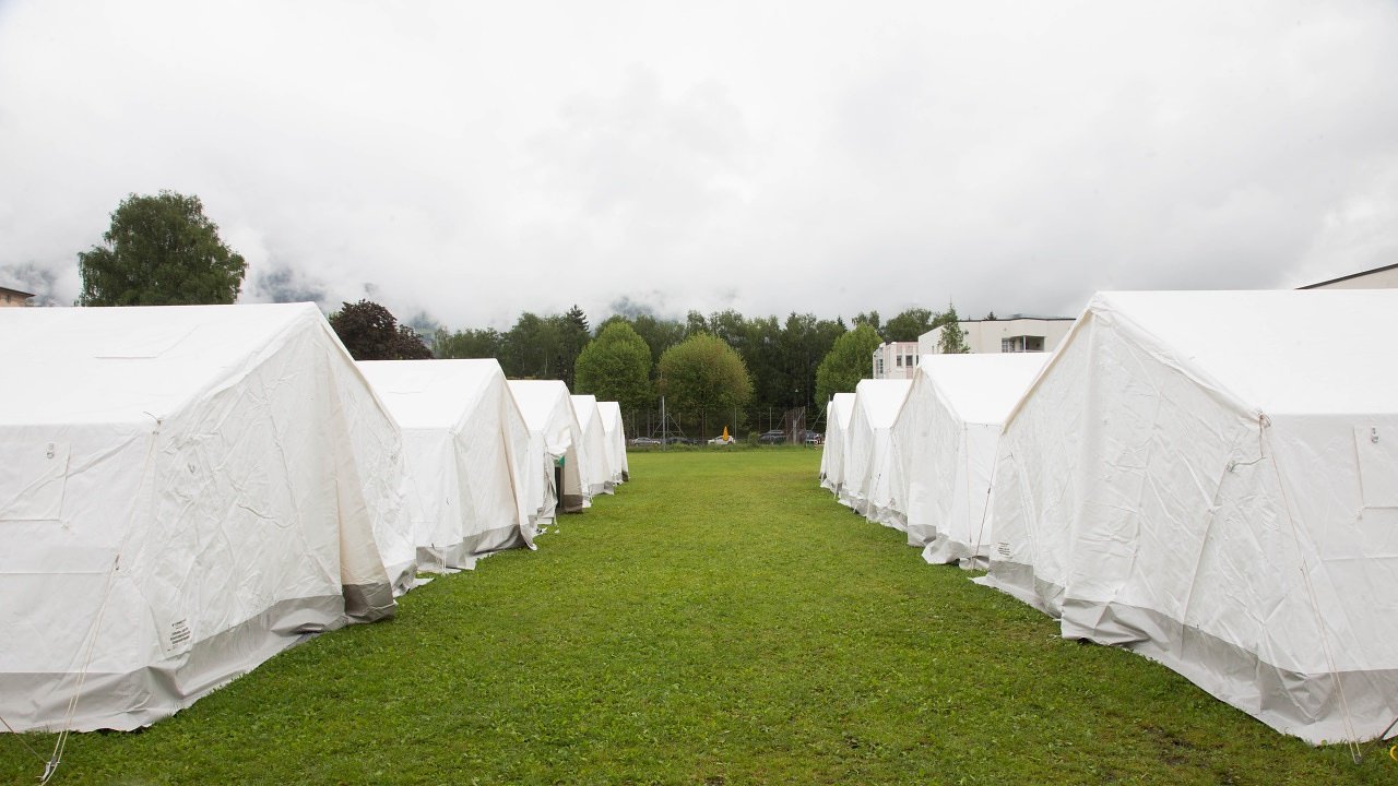 Zeltlager in Salzburg: Ein Lokalaugenschein